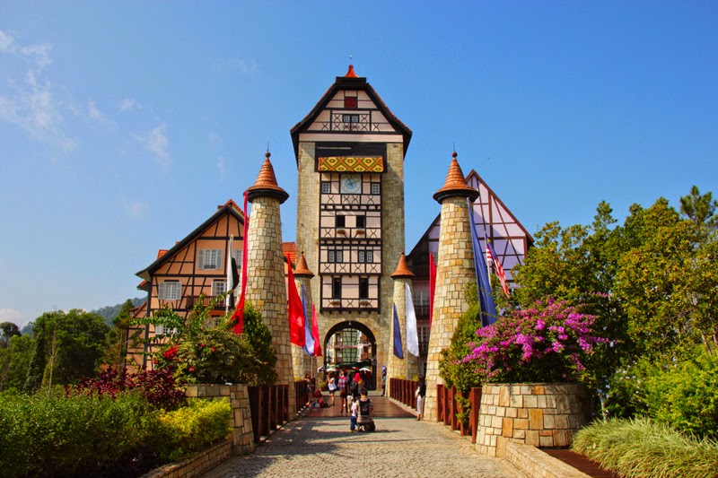 Colmar Tropicale berhampiran Taman Jepun di Bukit Tinggi
